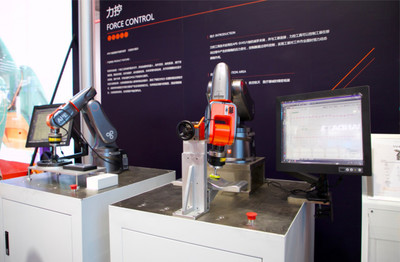 艾派科技工博会发布智能无人搬运解决方案，引领自动化控制系统新变革